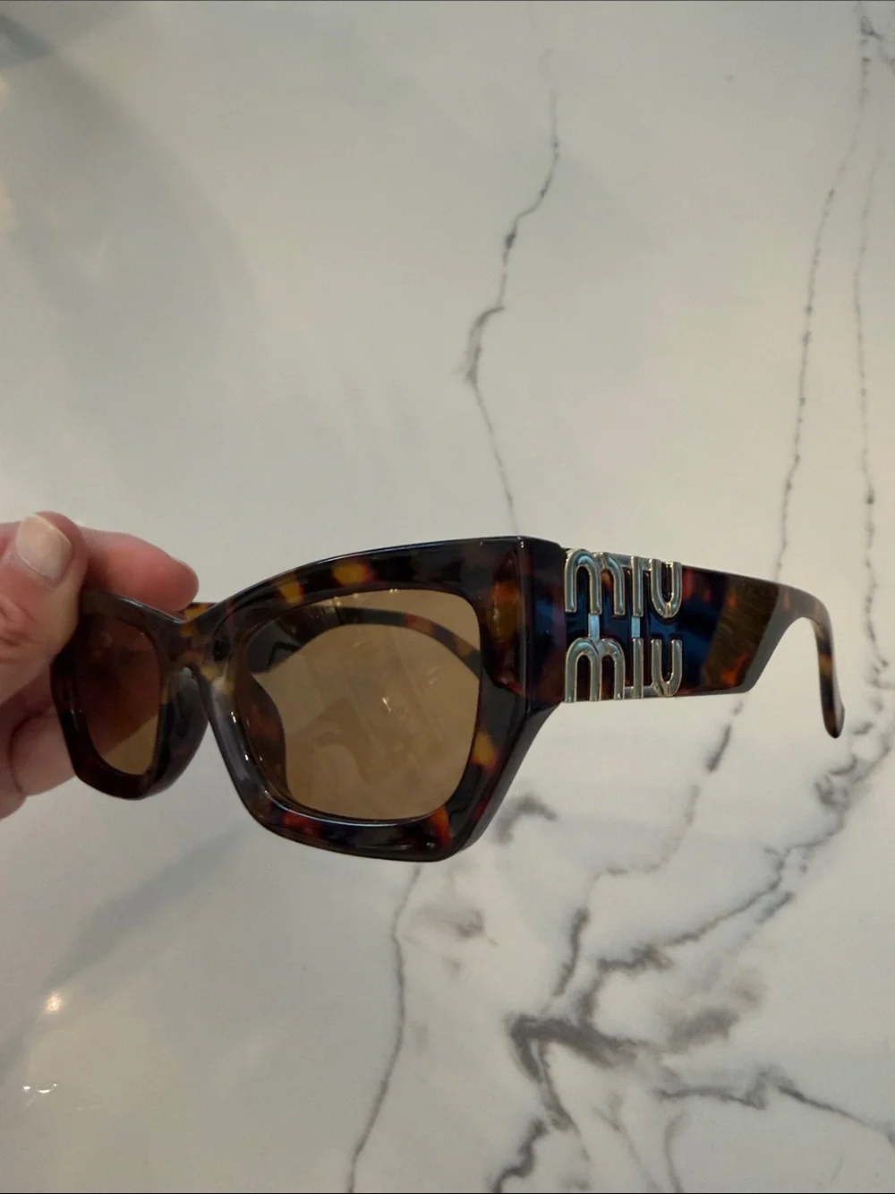 Miu Miu Style Tortoiseshell Sunglasses with Gold Logo Accents - Brown Lenses